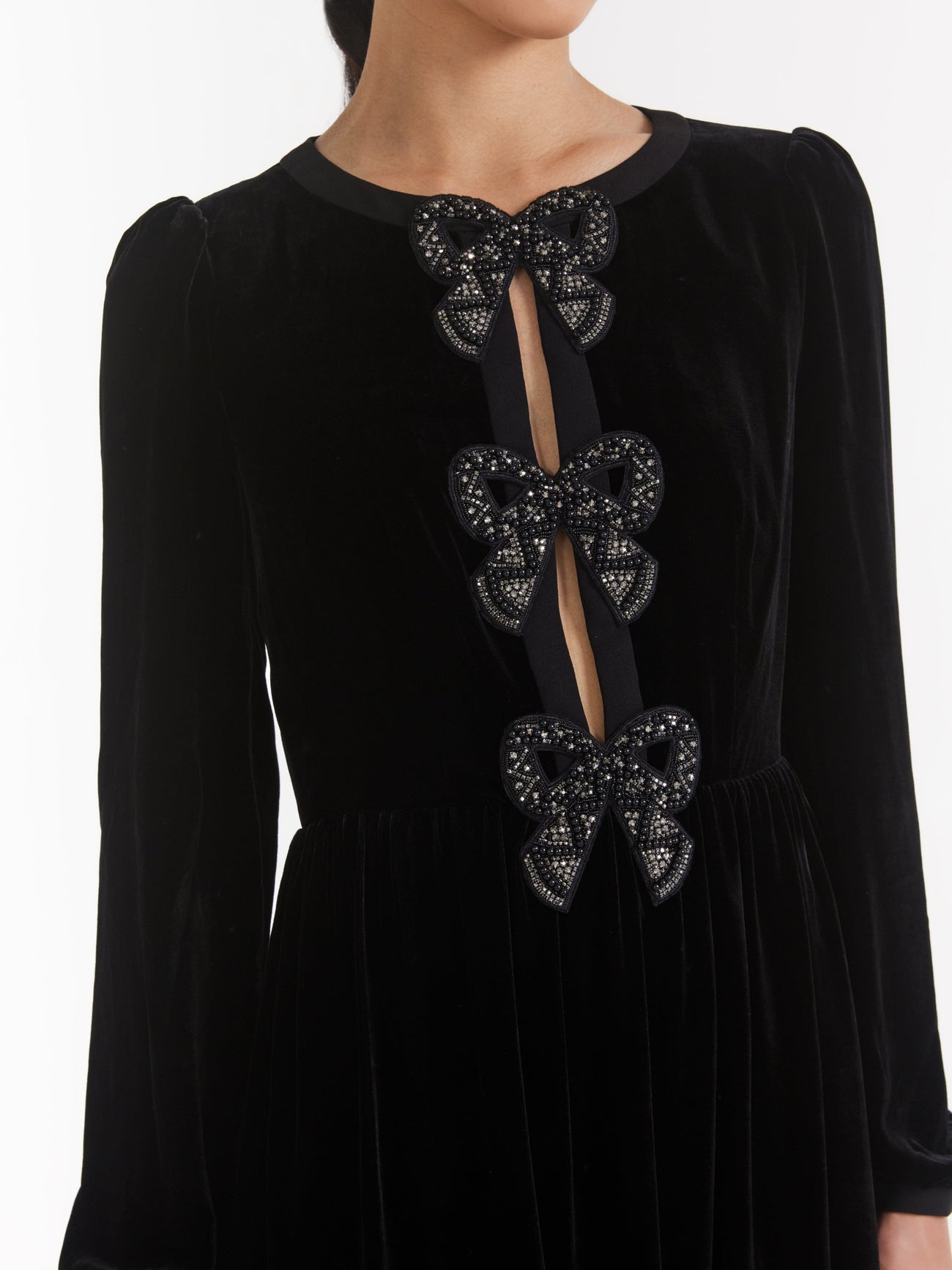 Load image into Gallery viewer, Camille Velvet Black Bows Dress in Black