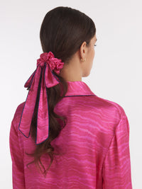 Piped Bow Scrunchie in Hot Pink Marbling