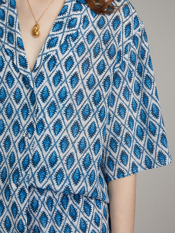 Load image into Gallery viewer, Dree Shirt in Filigree print