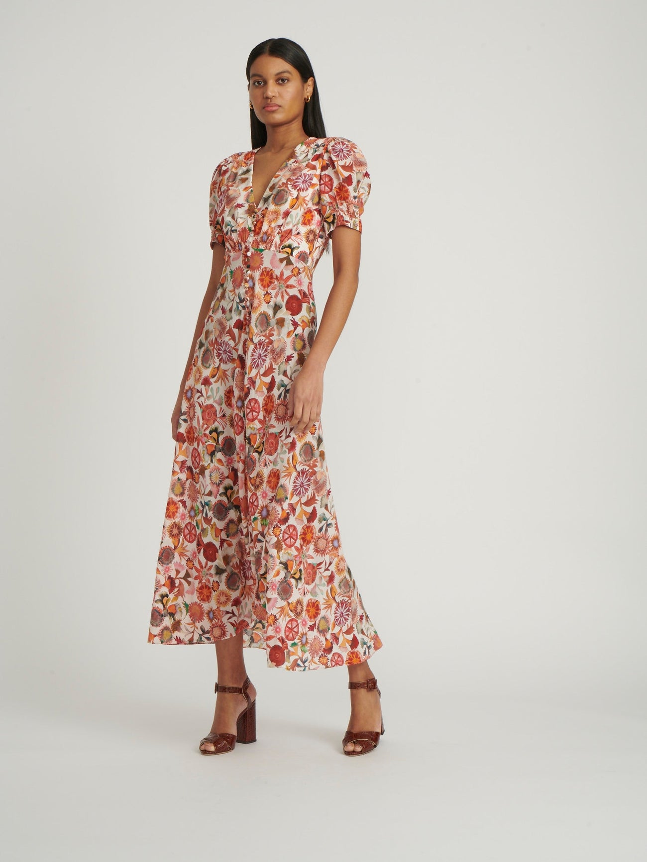 Load image into Gallery viewer, Lea Long Dress in Ivory Adorning print