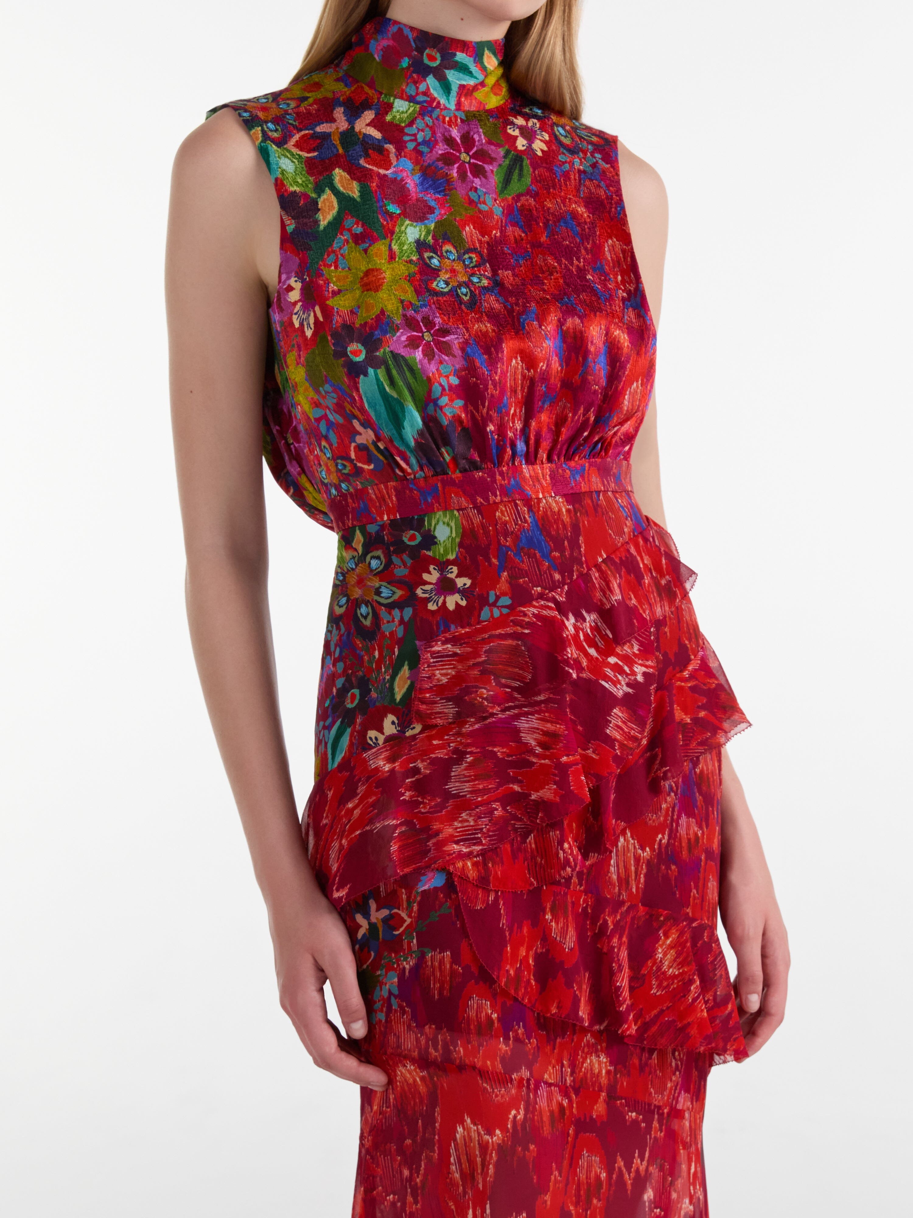 Fleur Ruffle Long Dress in Astilbe Garden