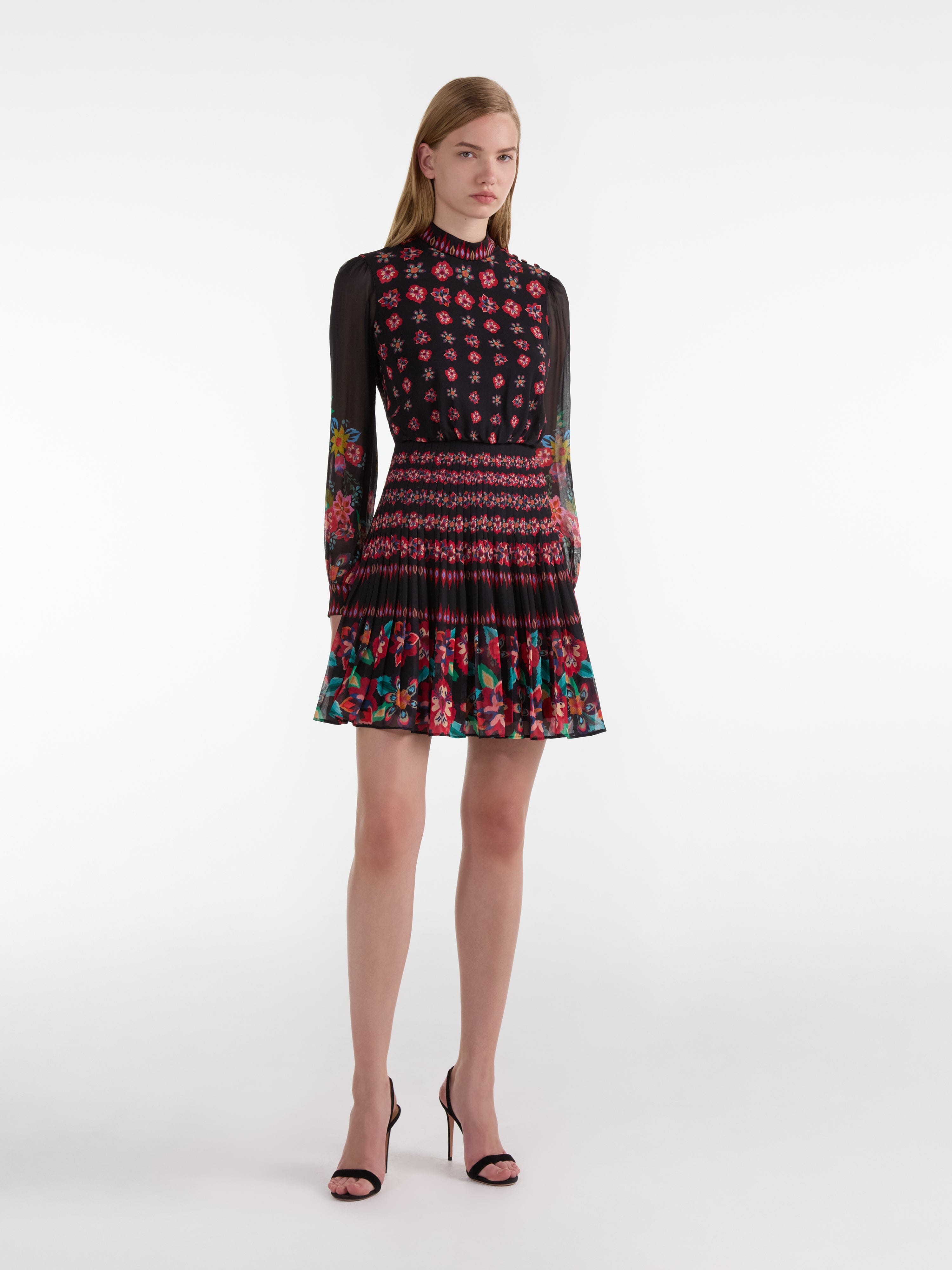 Isa Short Dress in Cordia Posey