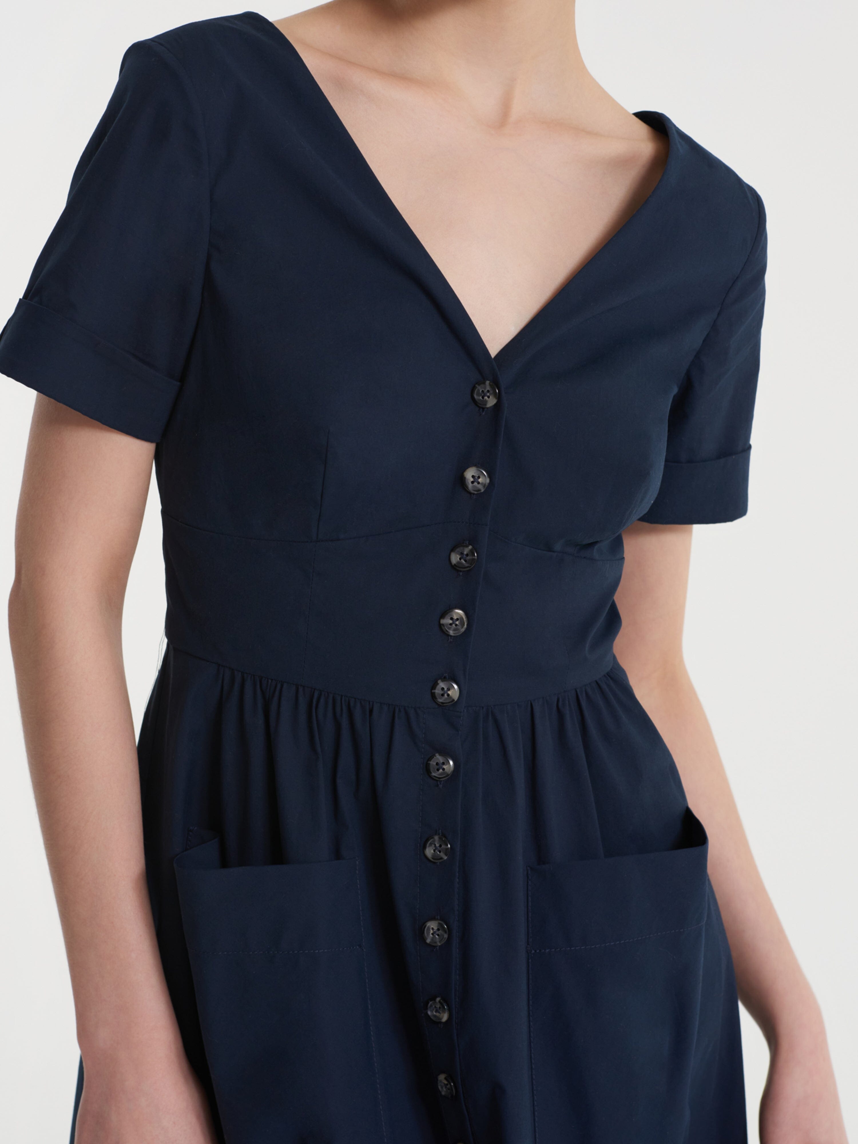 Luella B Dress In Navy – SALONI