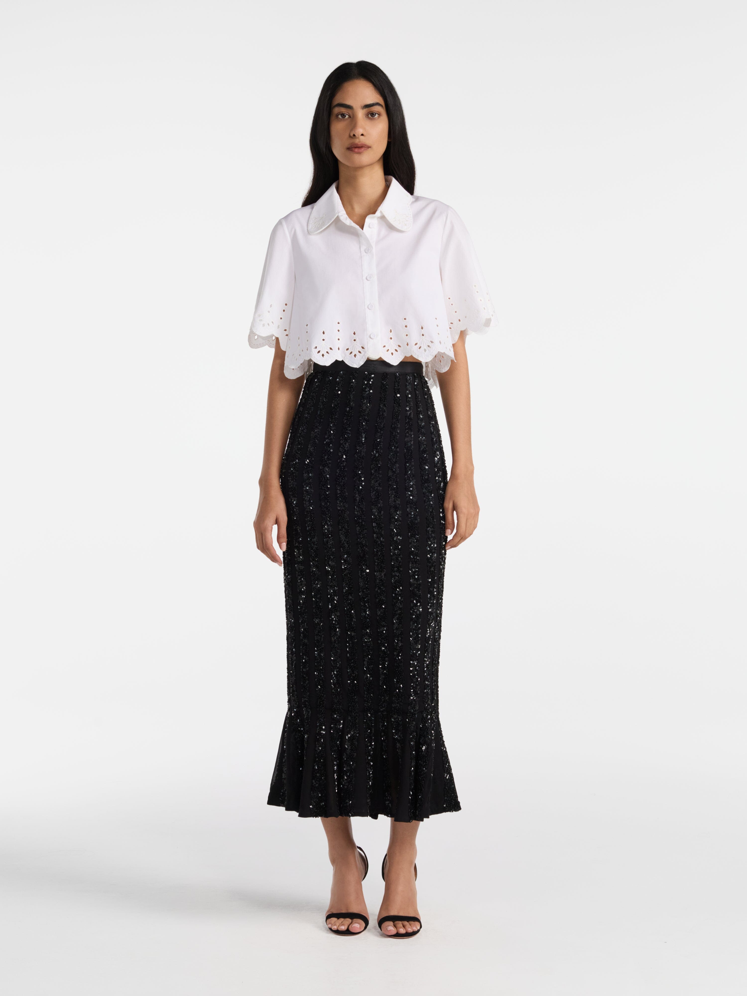 Dree Crop Shirt in White Ray Embroidery