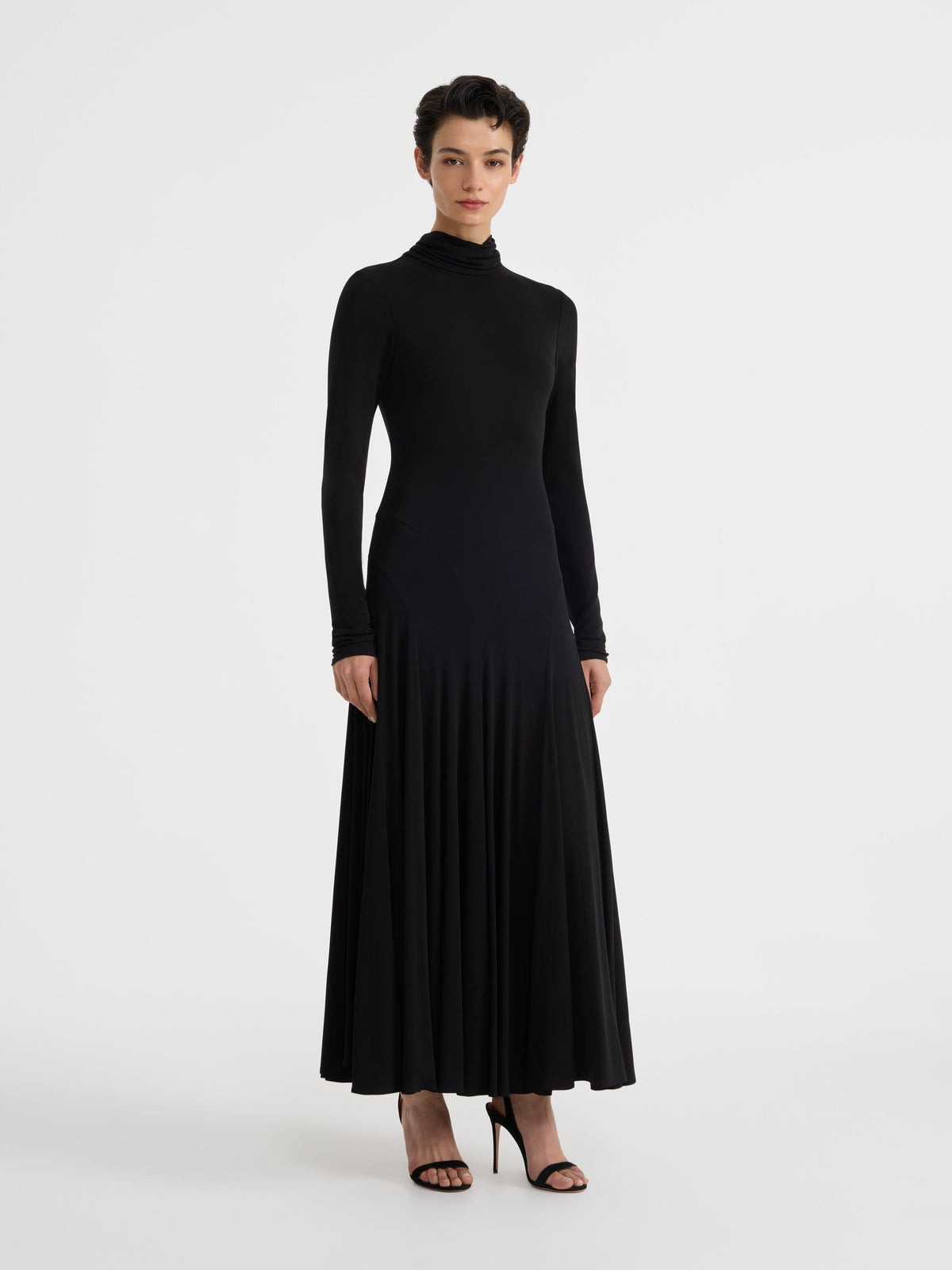 Gina Long B Dress in Black