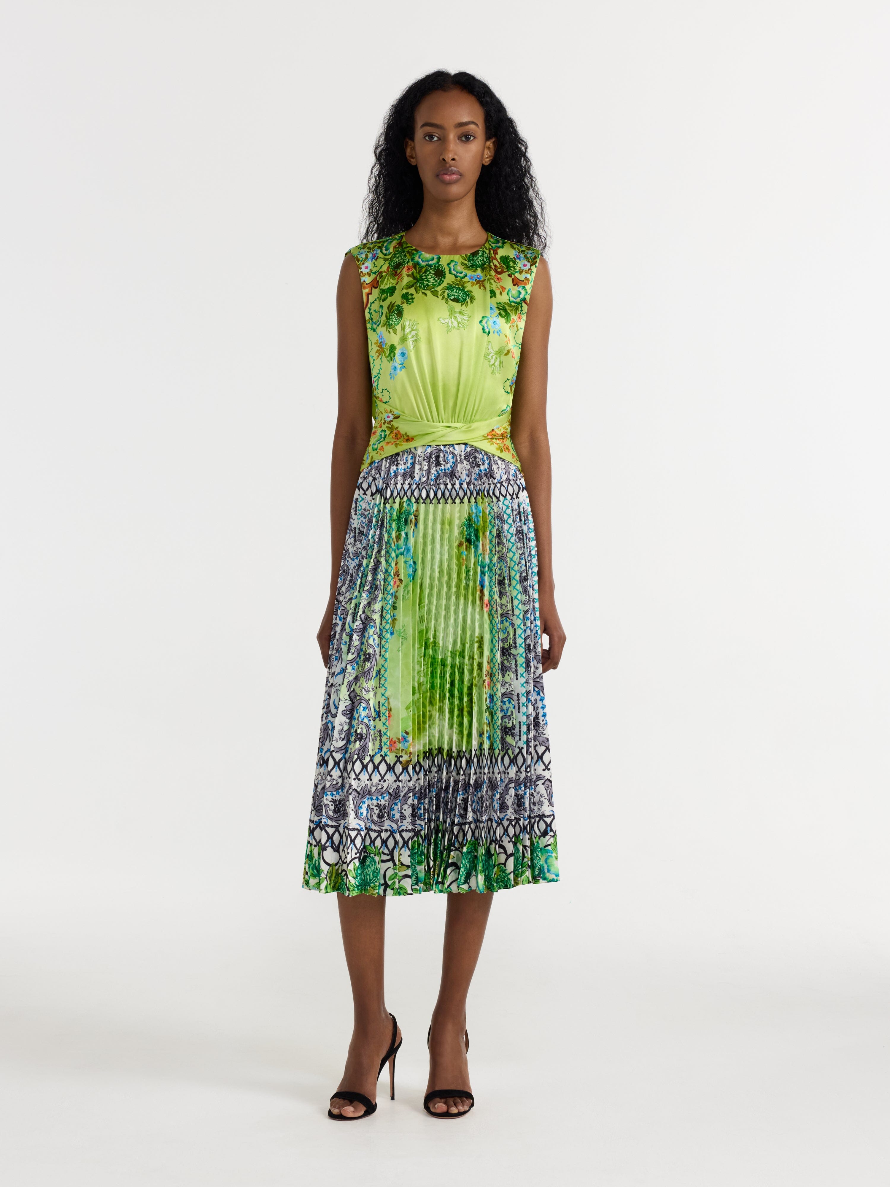 Gwen B Dress in Paeonia Vista