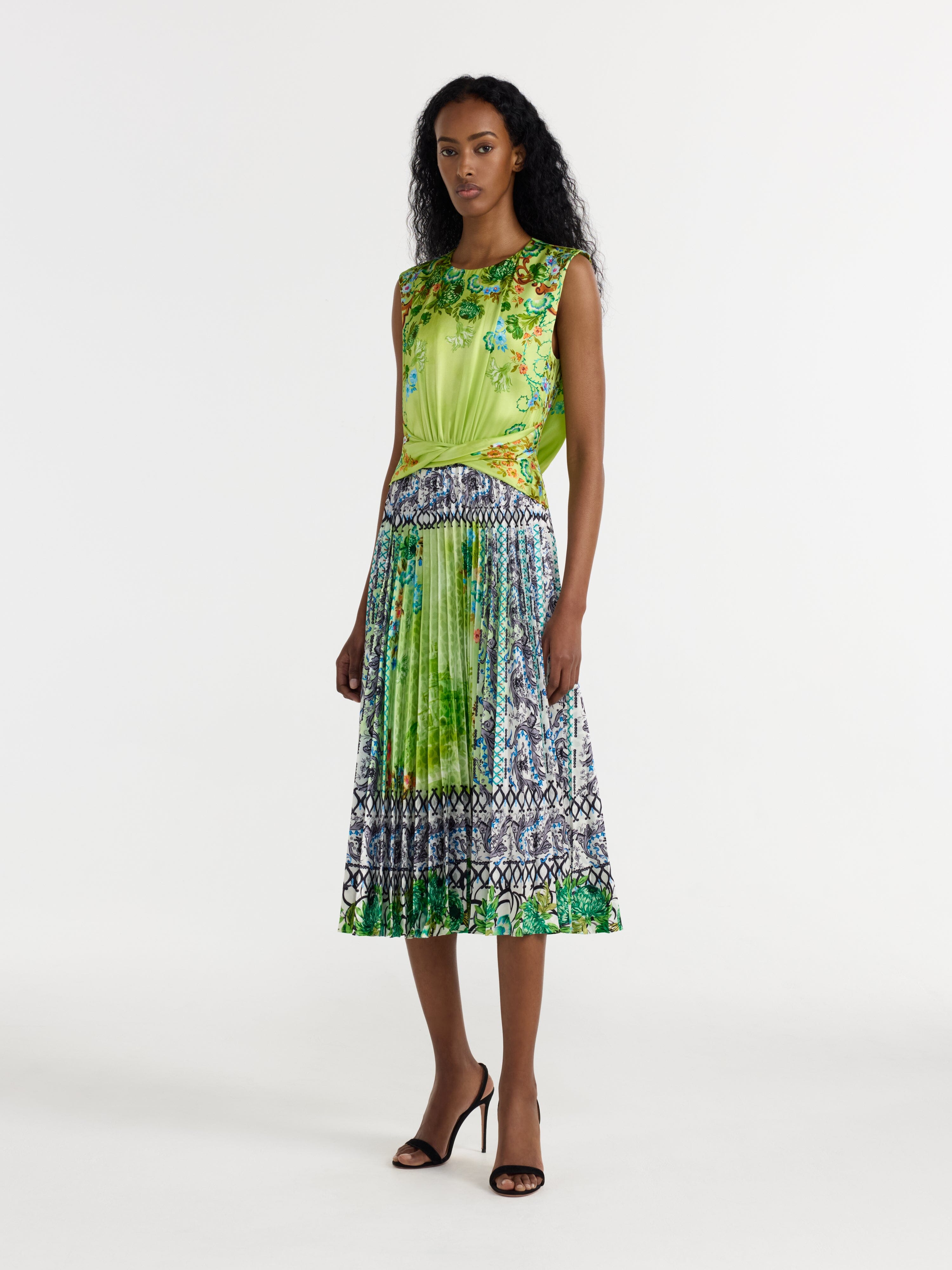 Gwen B Dress in Paeonia Vista