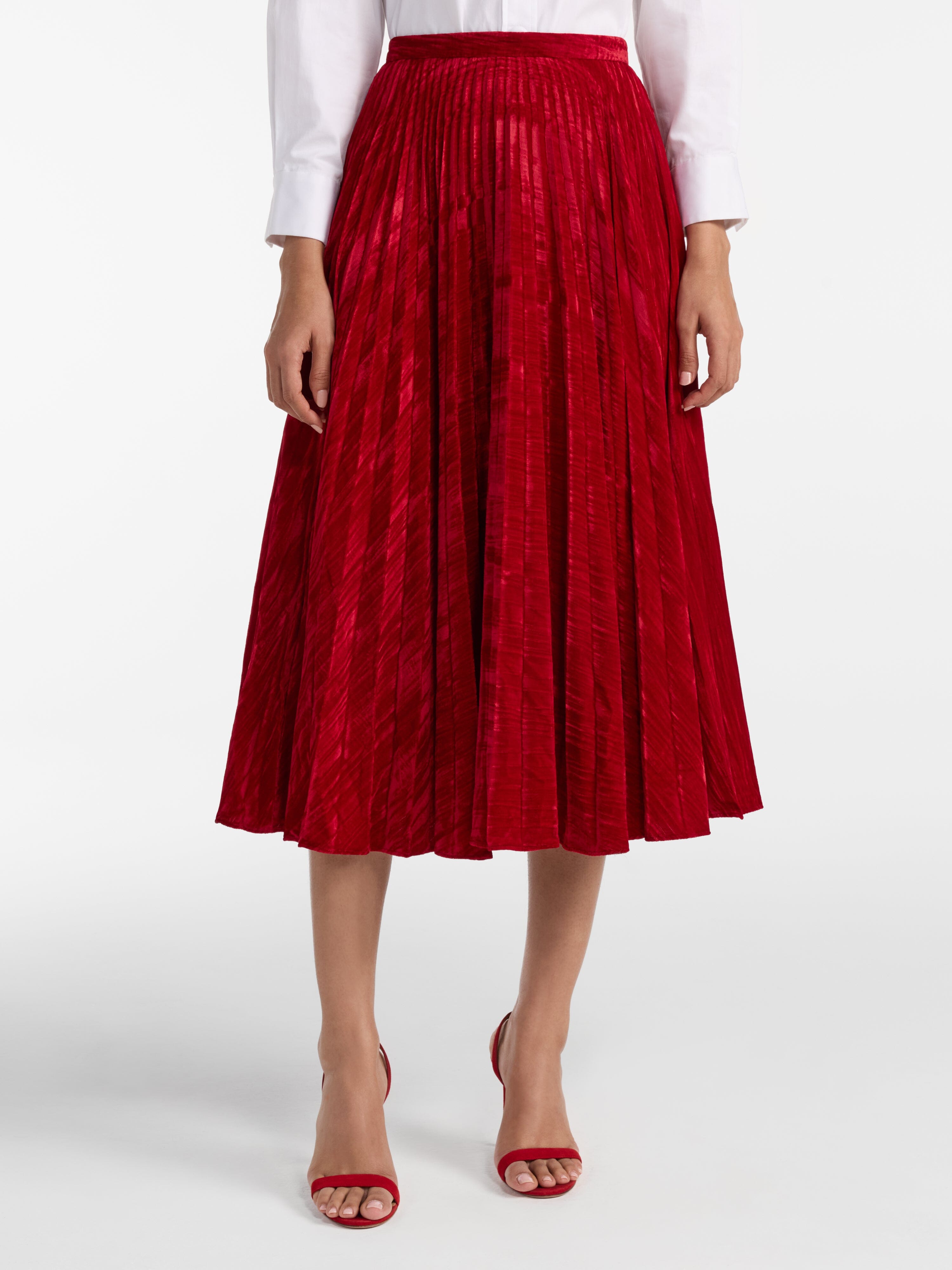 Kim Skirt in True Red