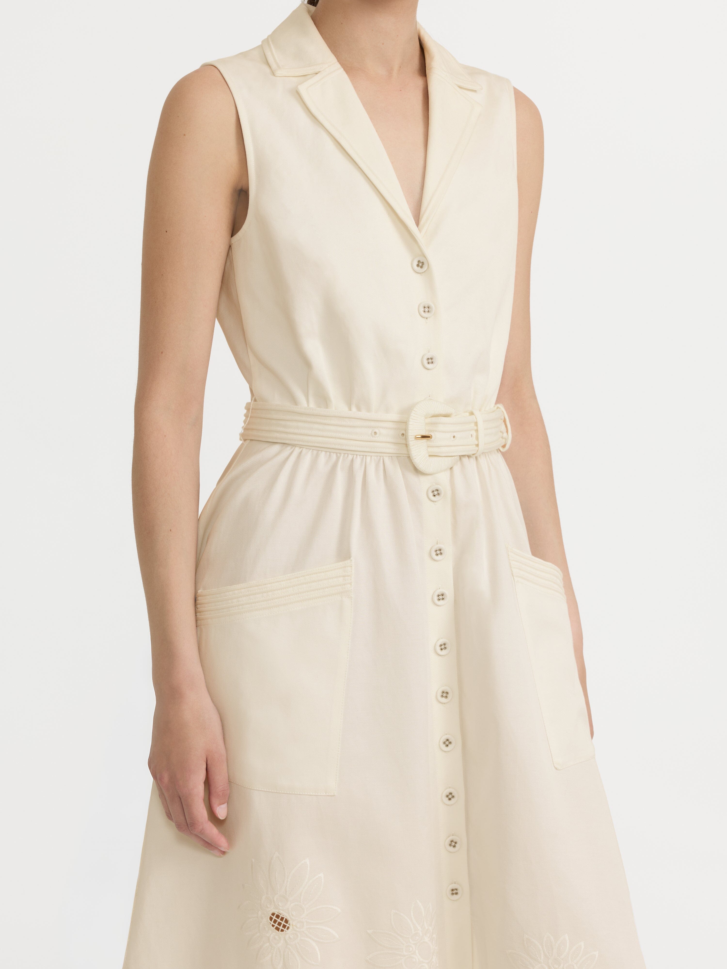 Kirat Dress in Light Cream