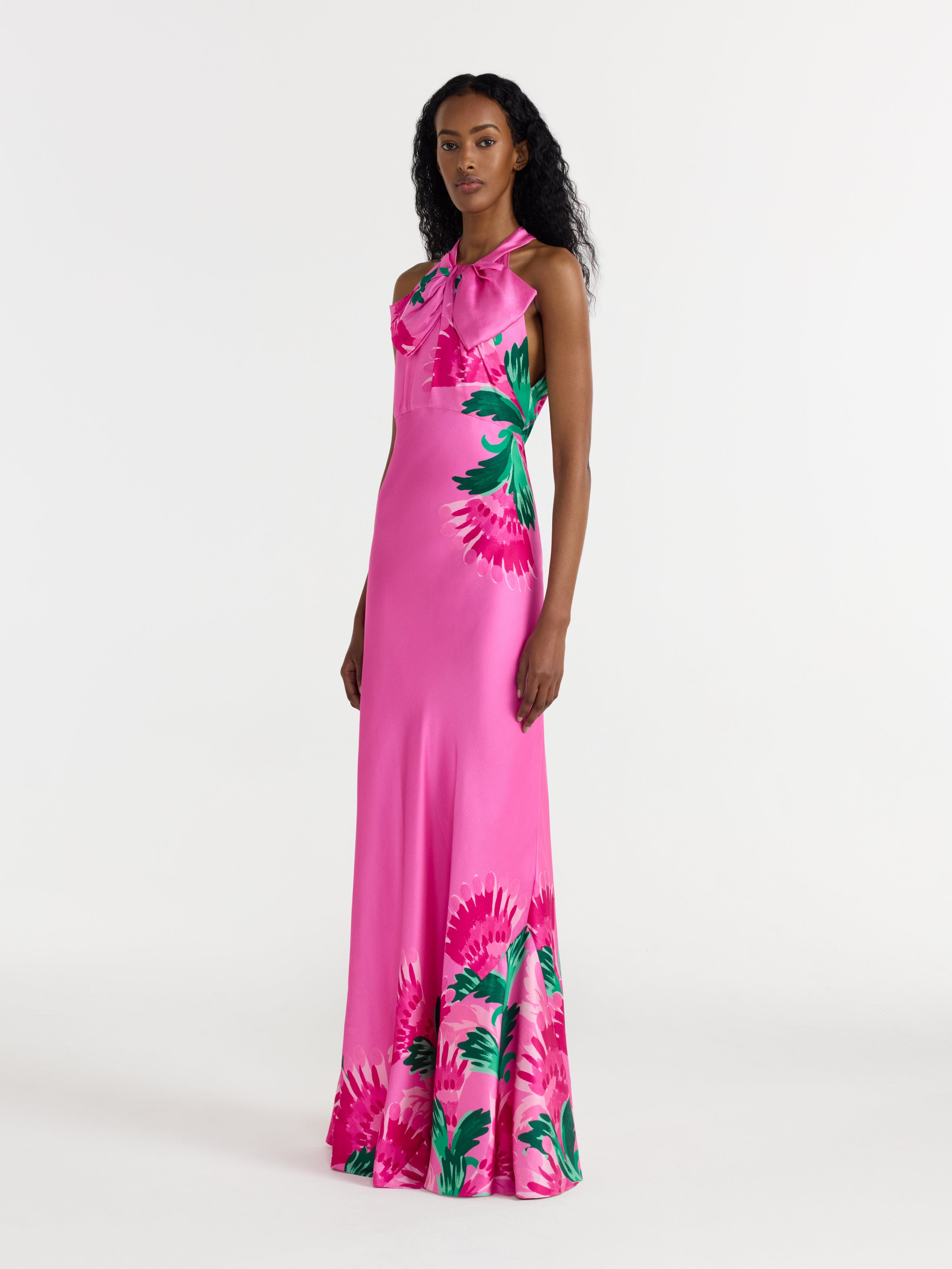 maxi dress for 5 2 Walker & Wade Tulula Maxi Dress - Blue