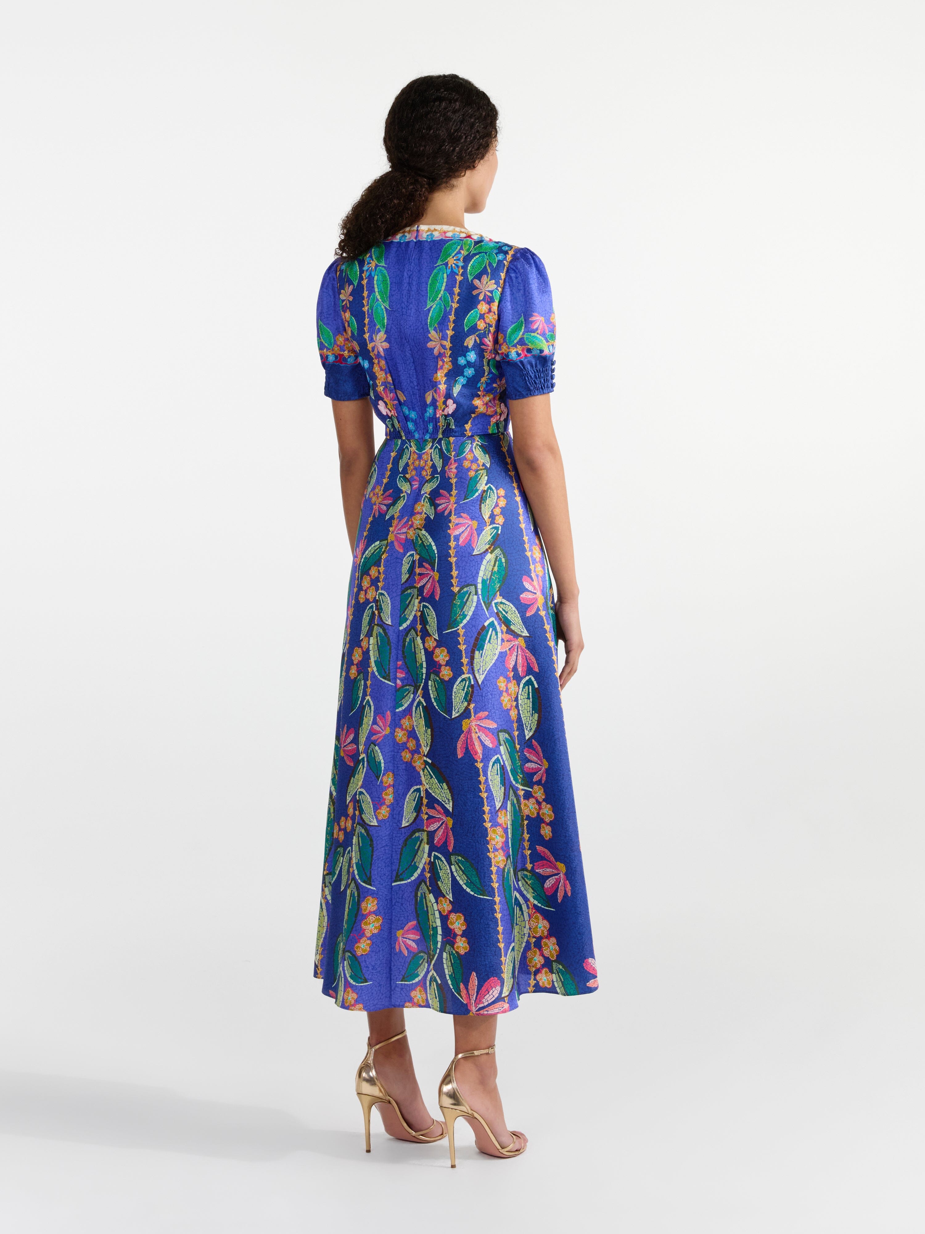 SALONI ブルーロングドレス Lea Long Dress in Terrazzo Azure – SALONI