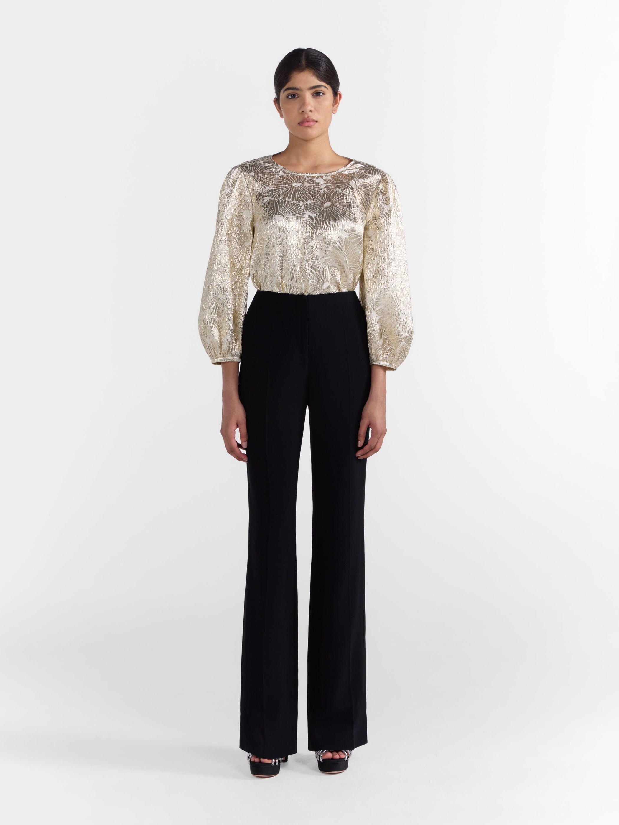 Ozzi Top In Pale Gold