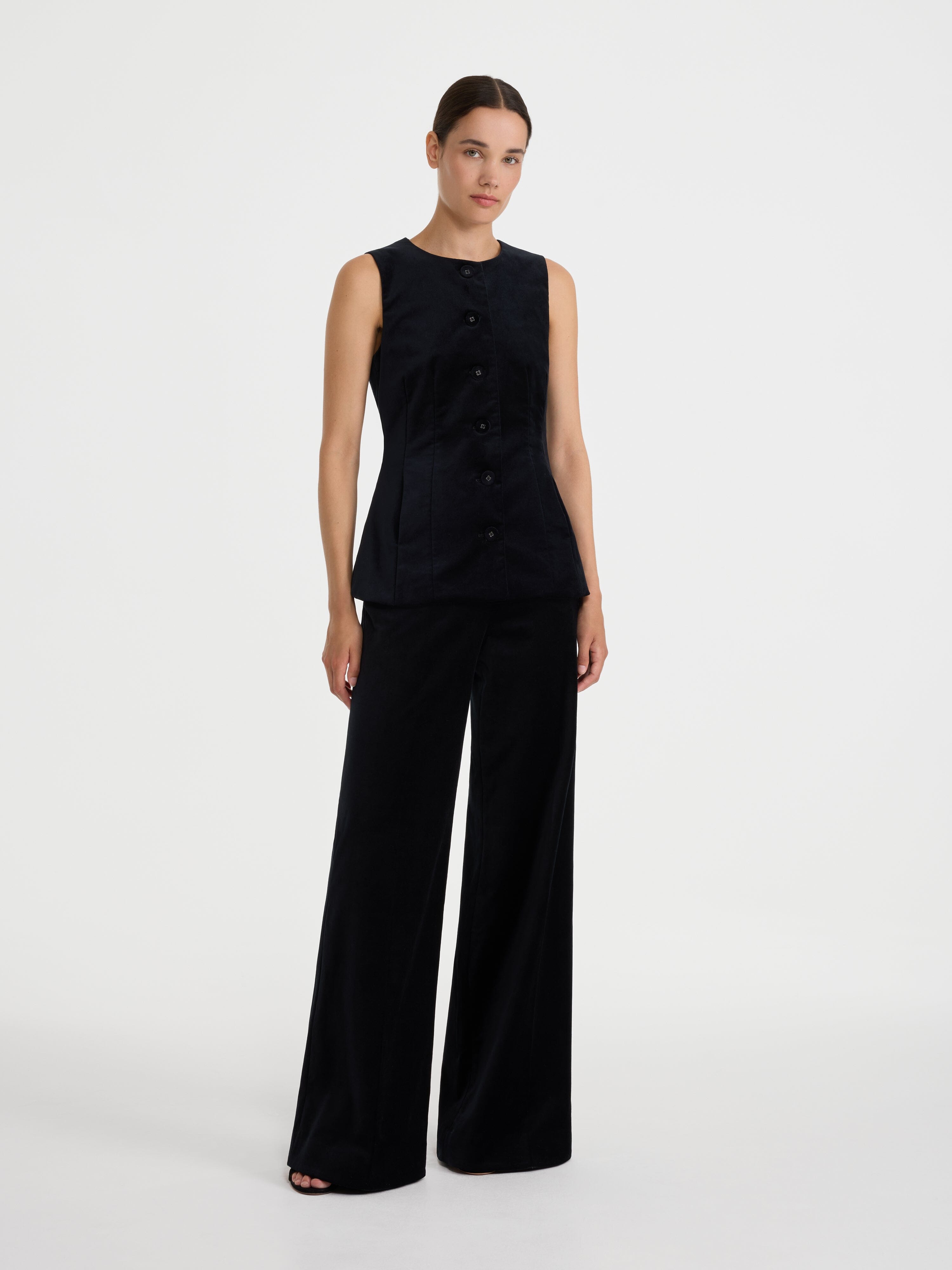 Walli B Trousers in Black