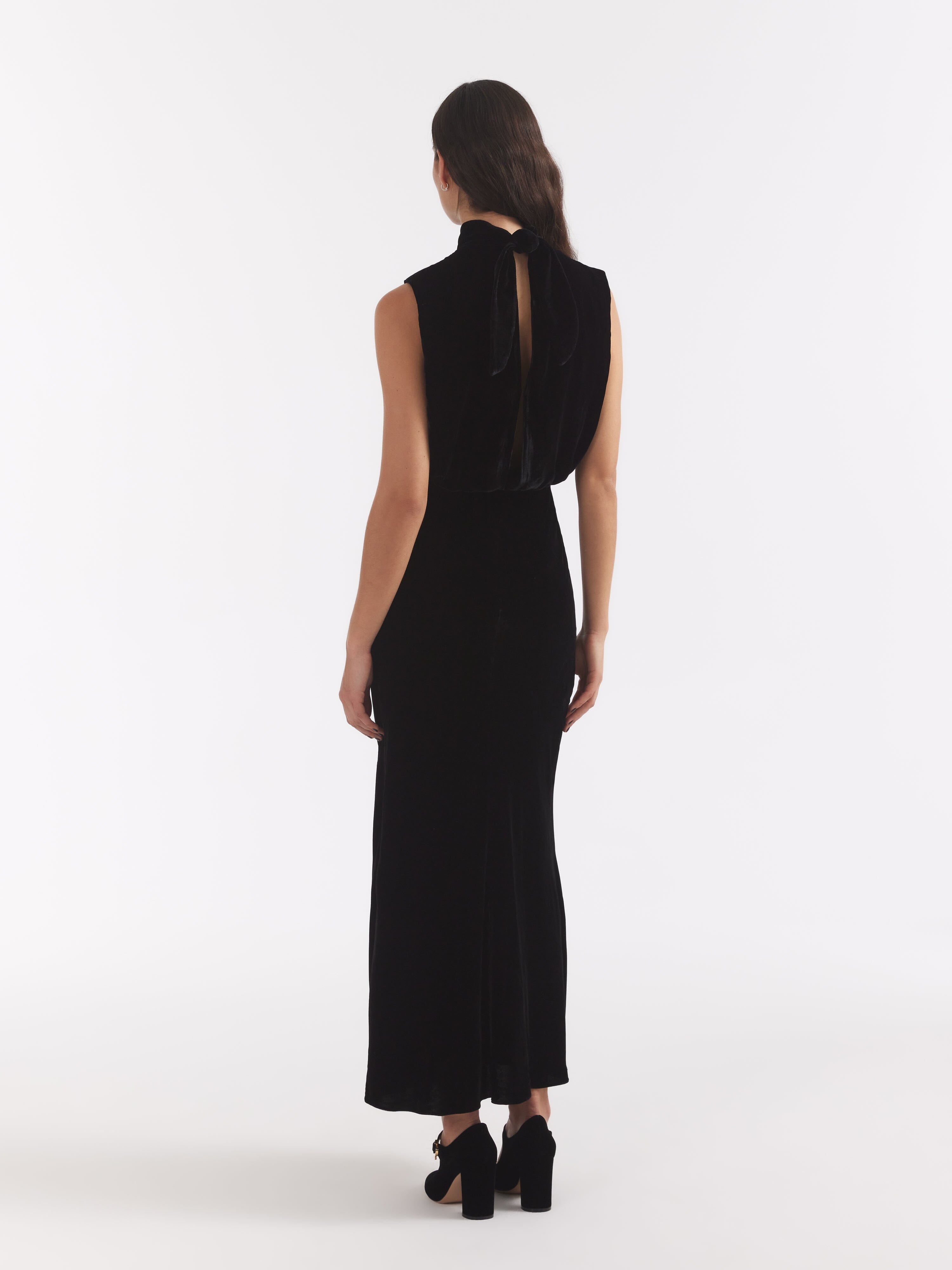 Fleur Velvet Dress in Black Pearl Clamshell SALONI