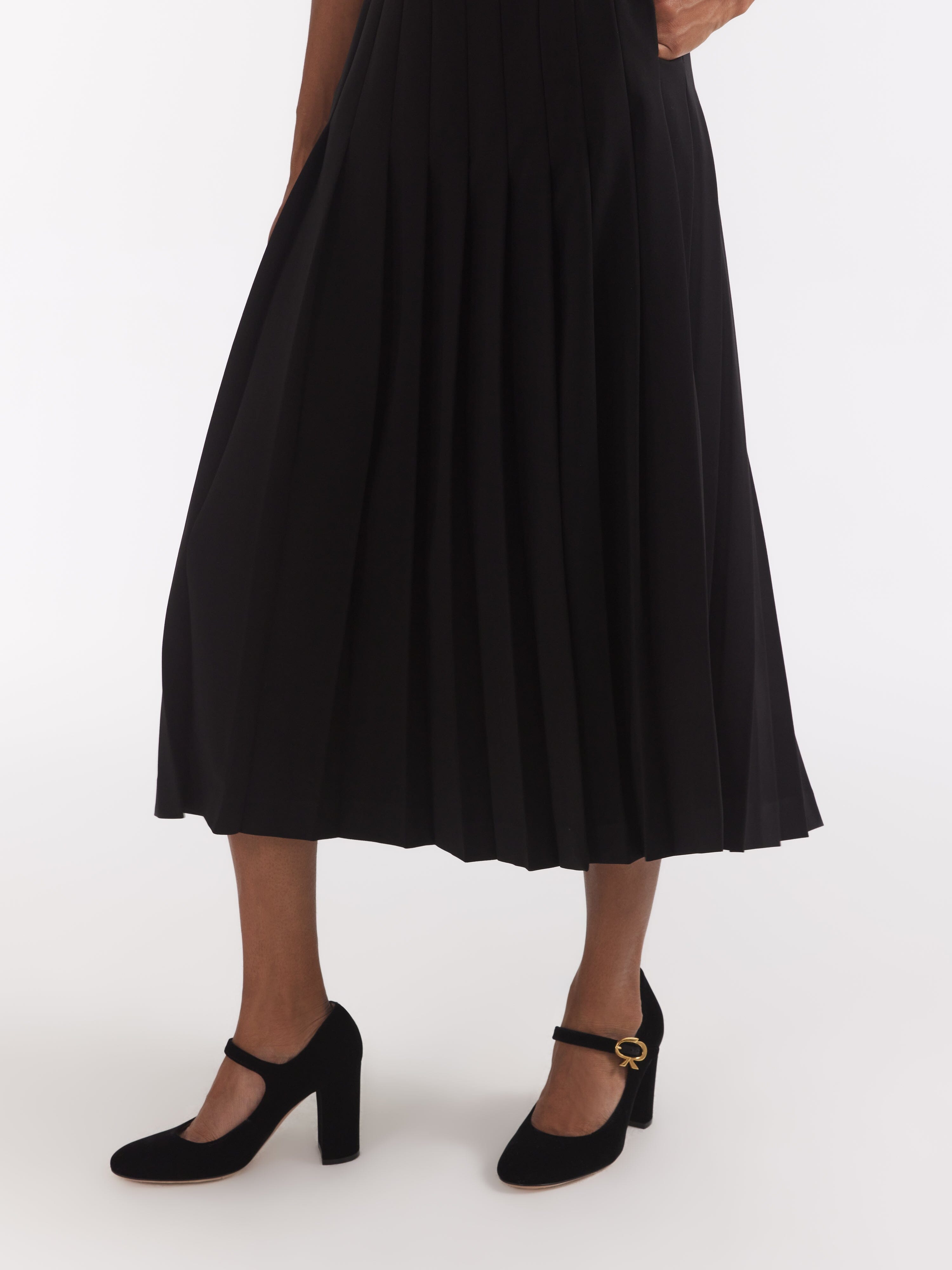 Kilt B Skirt In Black – SALONI