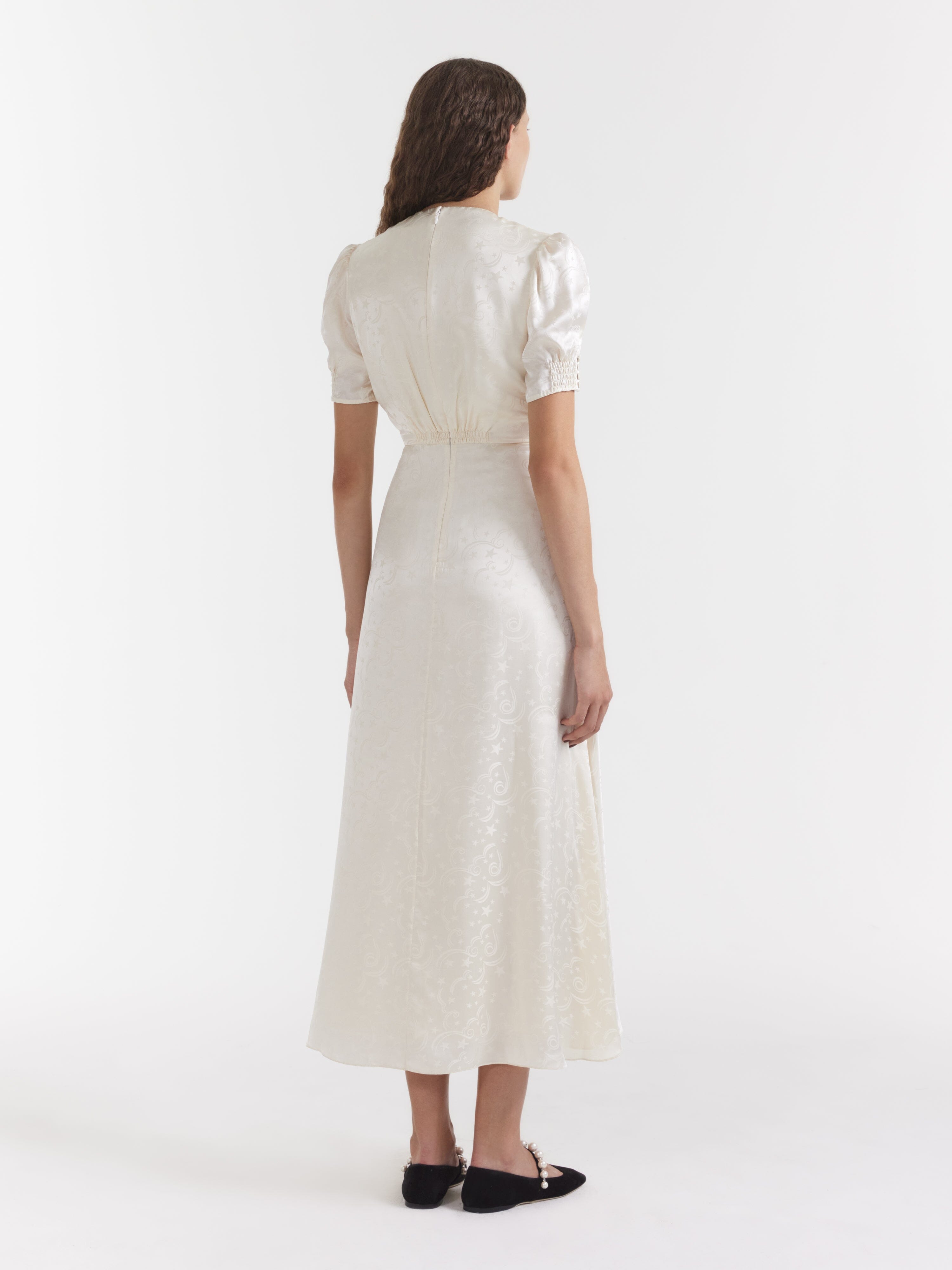 Venyx Lea Long Dress in Tusk Moonbeam Embroidery