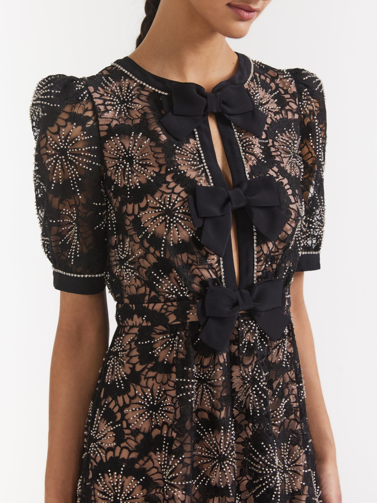Load image into Gallery viewer, Jamie C Embellishment Bows Dress in Black