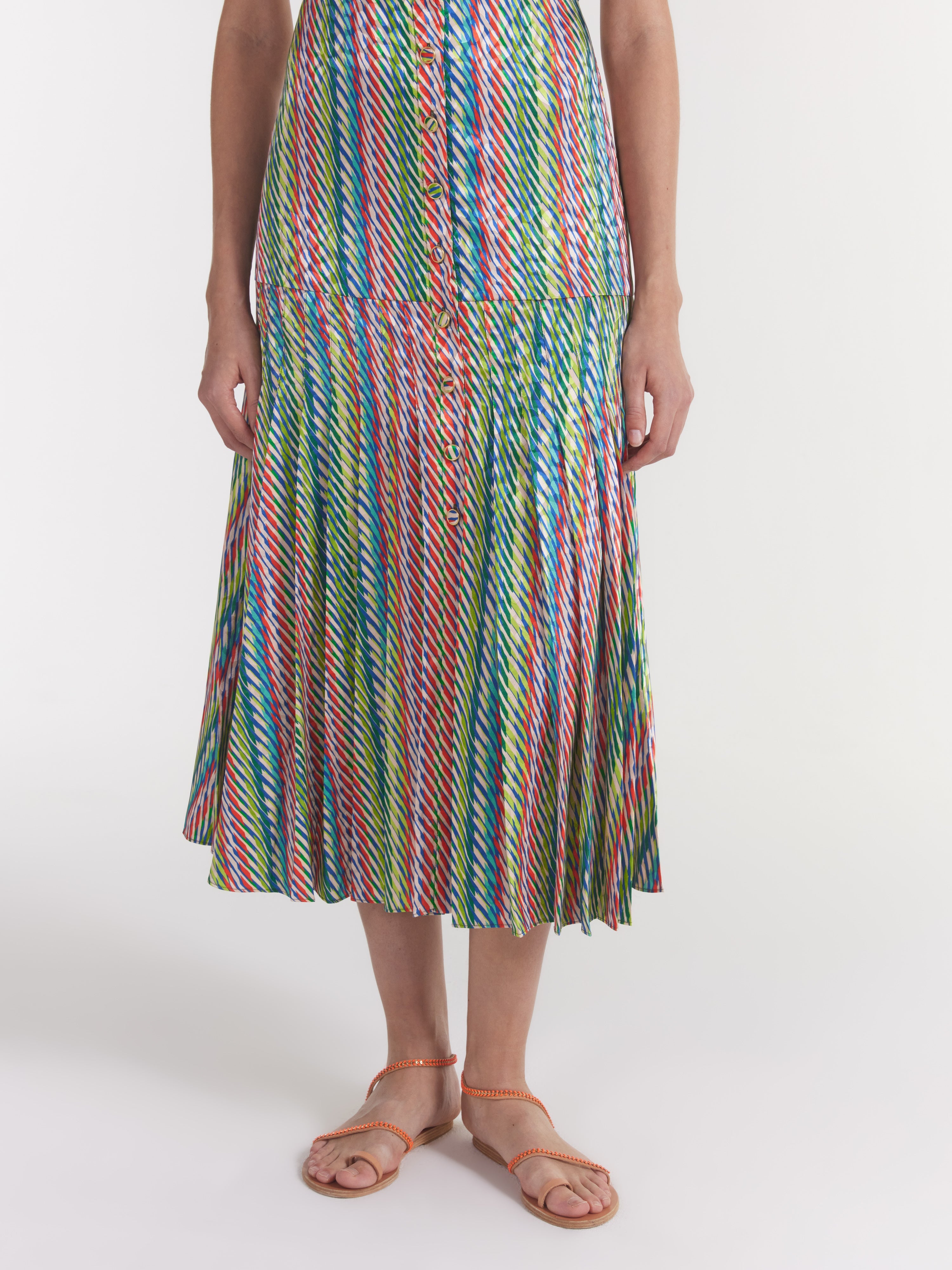 Karen Dress in Oblique Olive