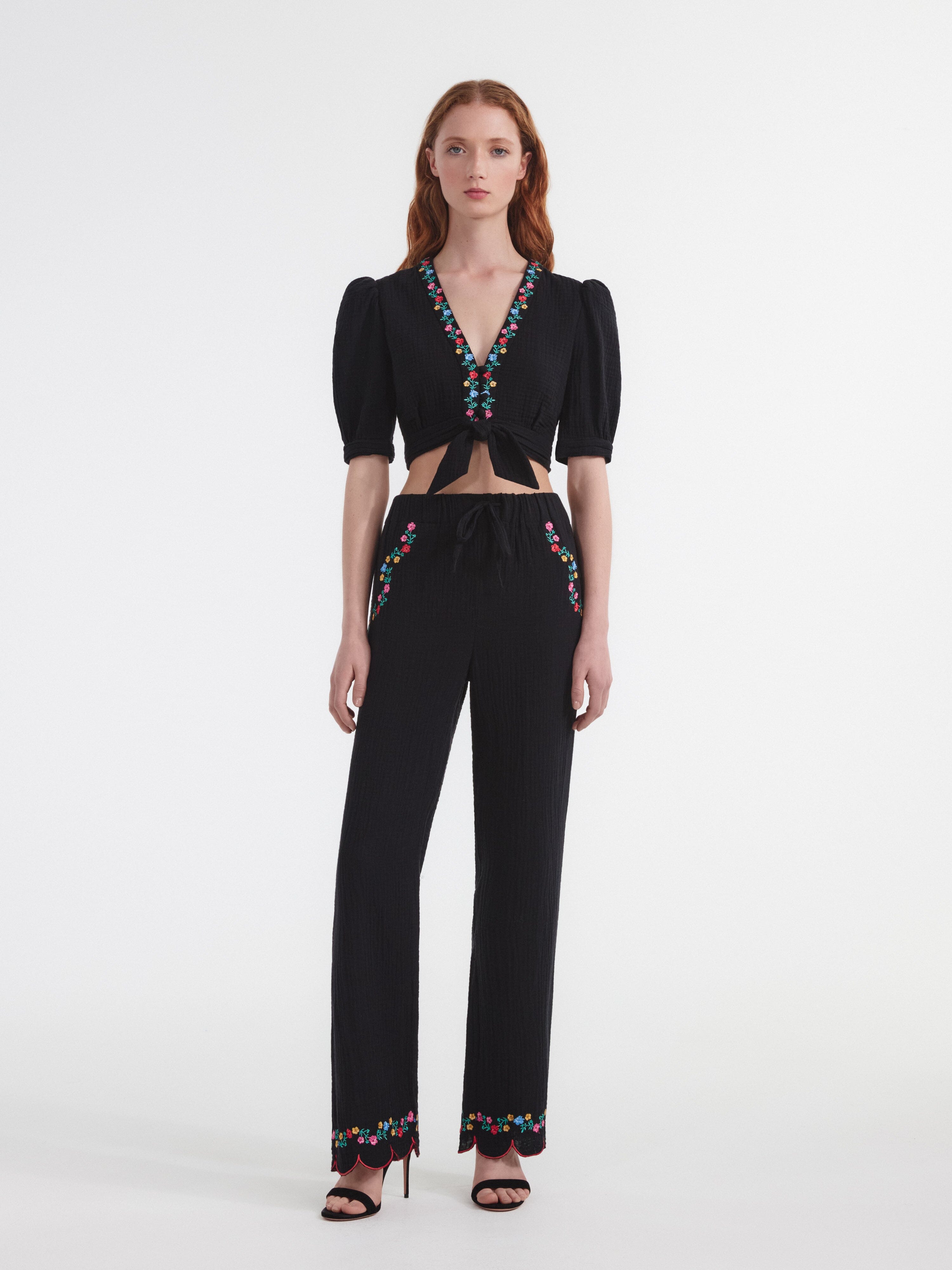 Paige Scallop Trouser in Black