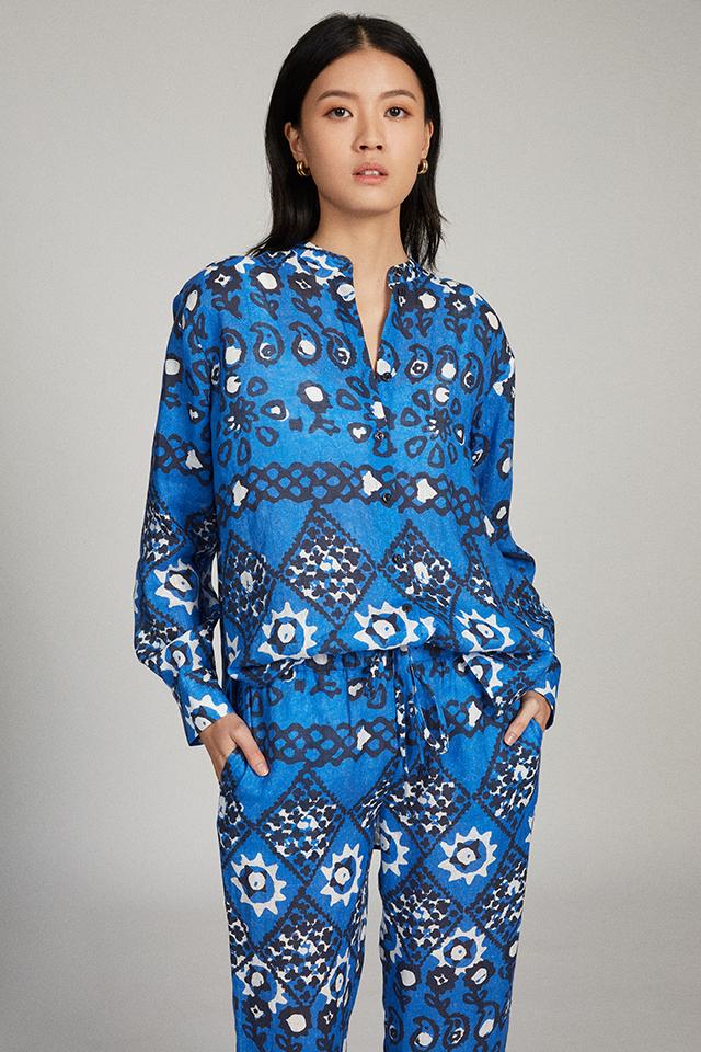 Paige-C Trouser in Blue Batik print