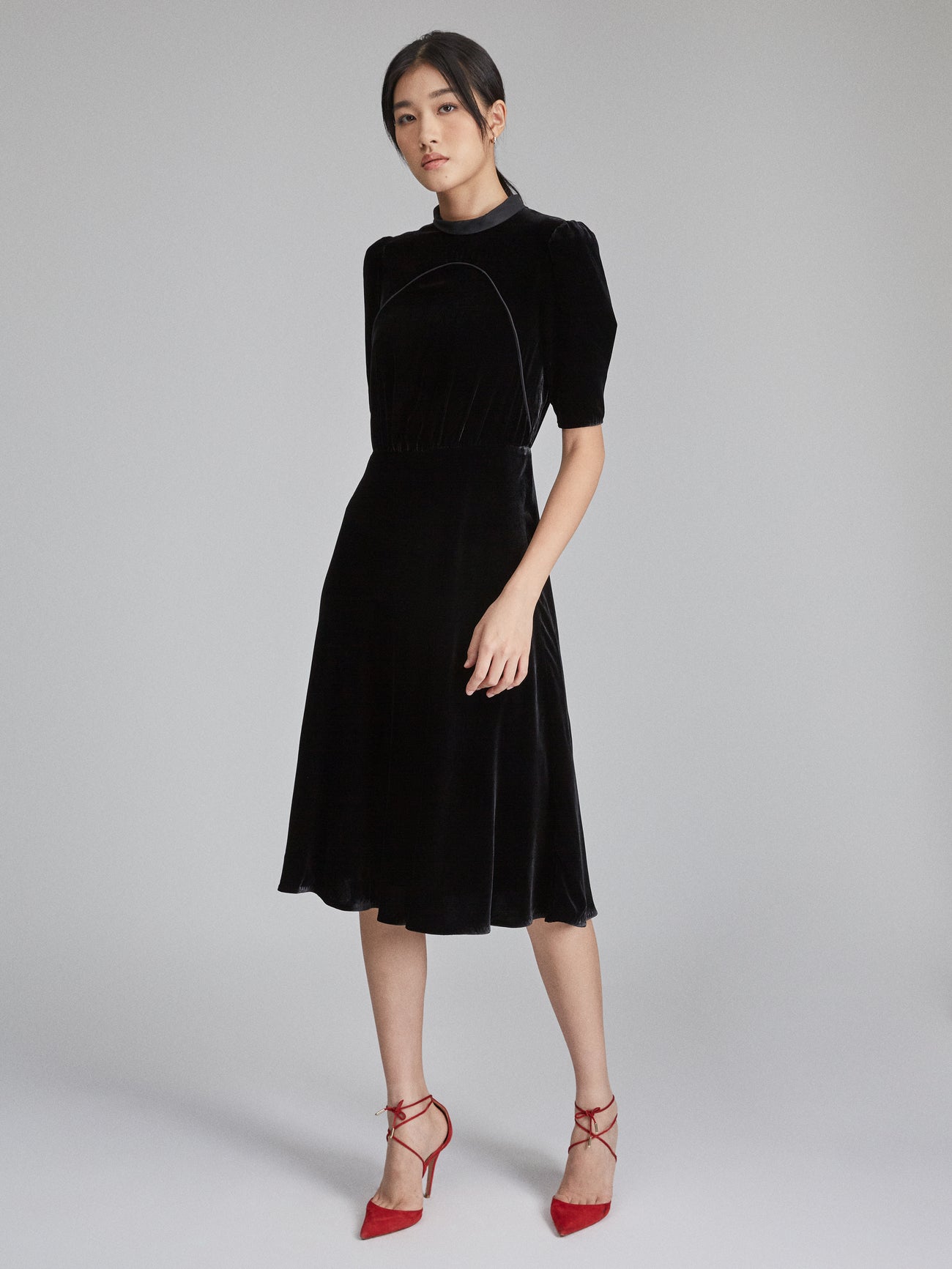 Load image into Gallery viewer, Dahlia Dress in Black
