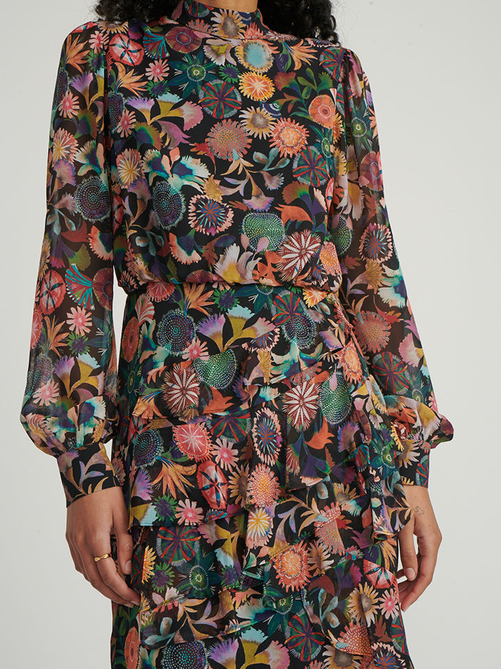 Load image into Gallery viewer, Isa Ruffle Dress in Noir Adorning print