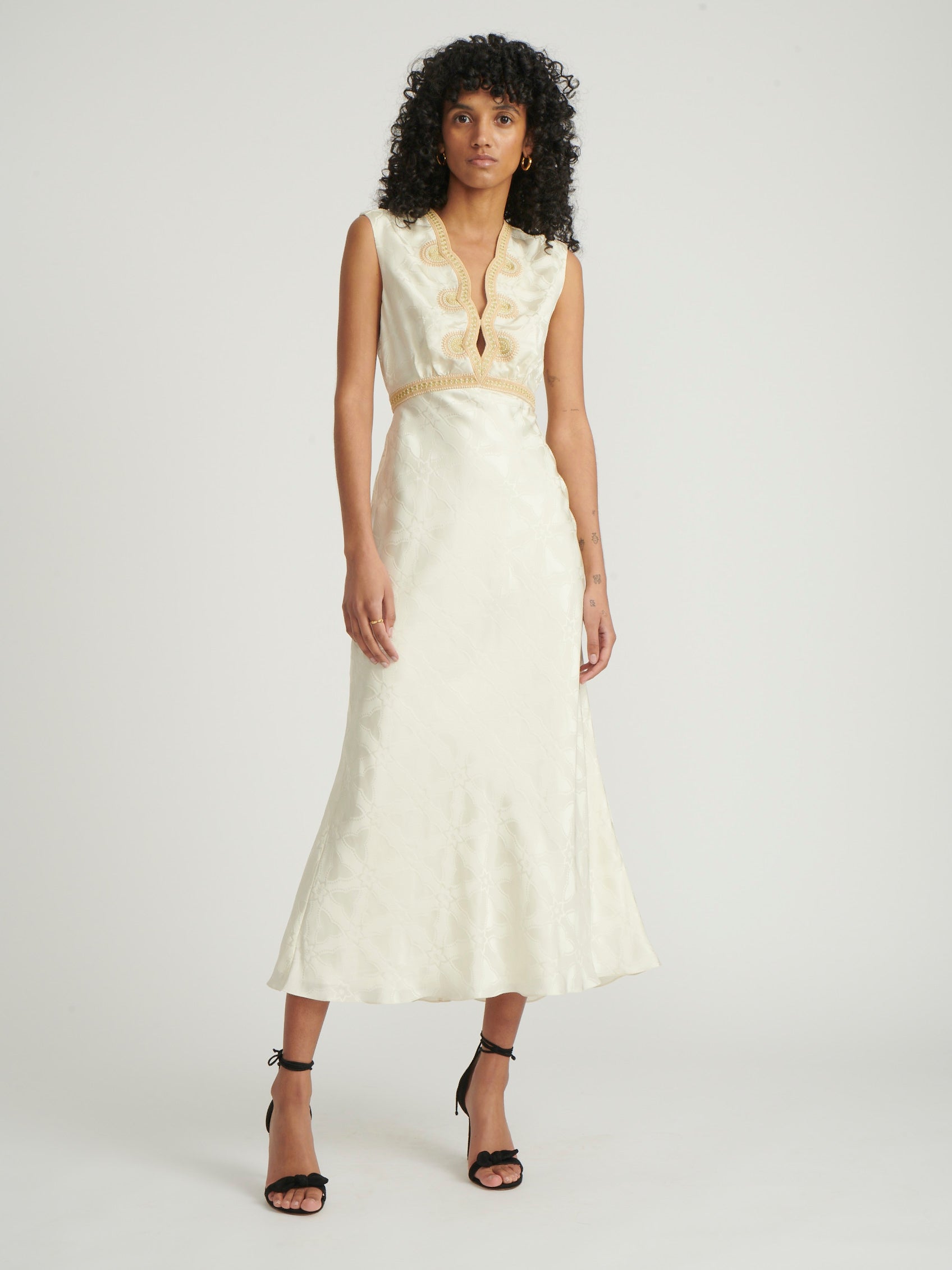 Tabitha B Dress in Tusk with Scallop Embroidery