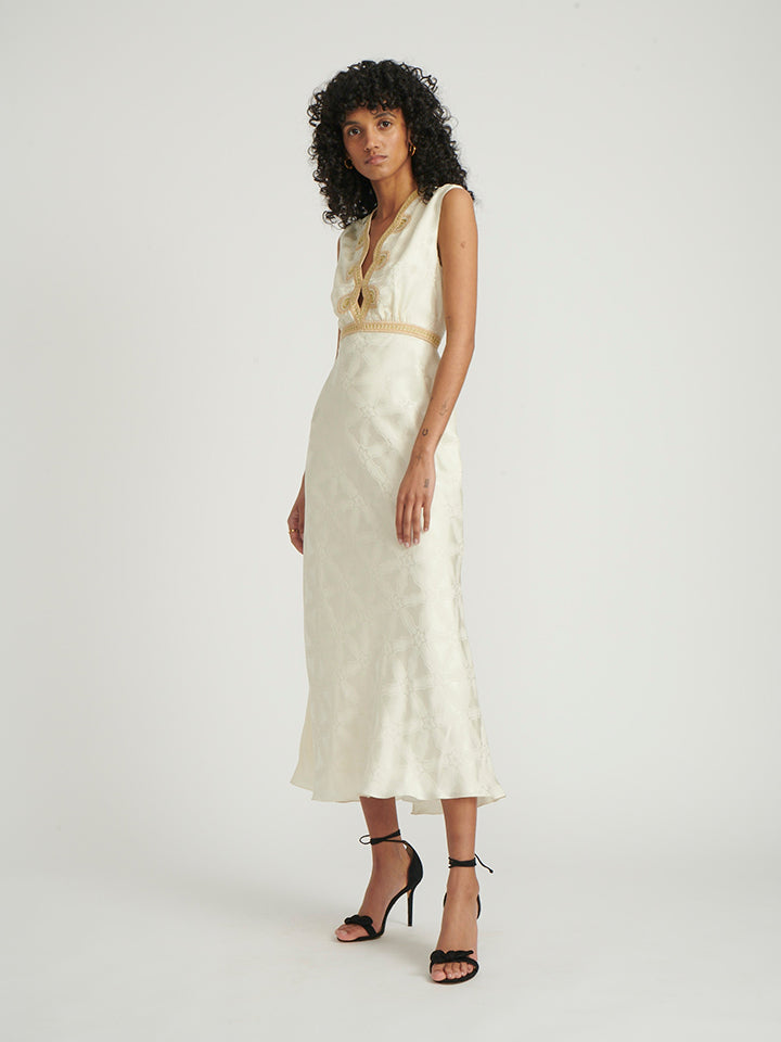 Tabitha B Dress in Tusk with Scallop Embroidery